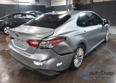 2020 Toyota Camry Xle Hybrid from USA, damaged, VIN 4T1F31AK6LU543353